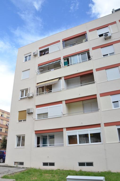 Apartment In 자다르 외부 사진